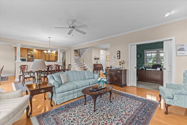 99 Fairway Drive, South Burlington, VT 05403