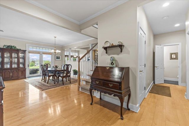 99 Fairway Drive, South Burlington, VT 05403
