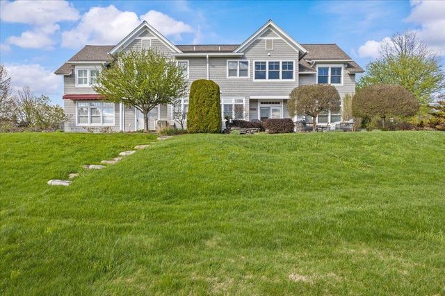 99 Fairway Drive, South Burlington, VT 05403