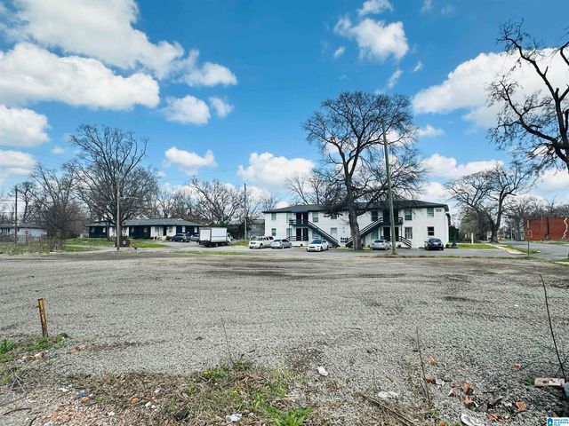 2220 21ST AVENUE, Birmingham, AL 35234