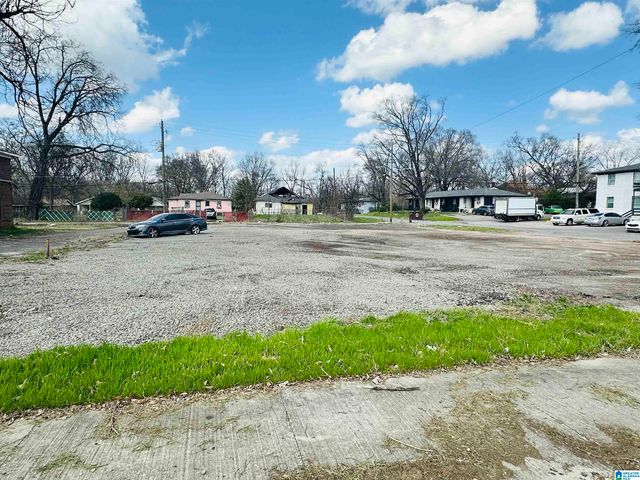 2220 21ST AVENUE, Birmingham, AL 35234