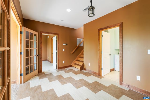407 FARMVIEW RD, Stanardsville, VA 22973