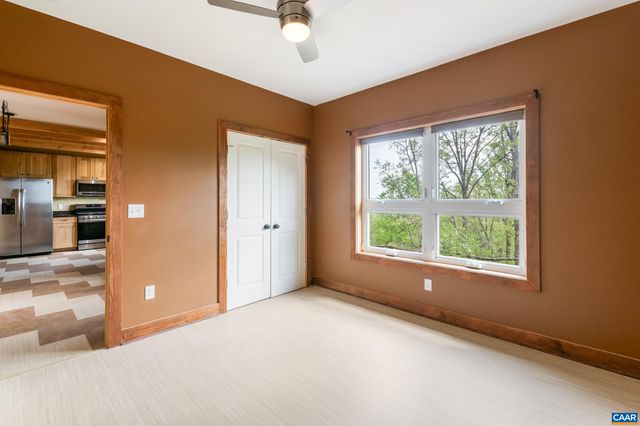 407 FARMVIEW RD, Stanardsville, VA 22973