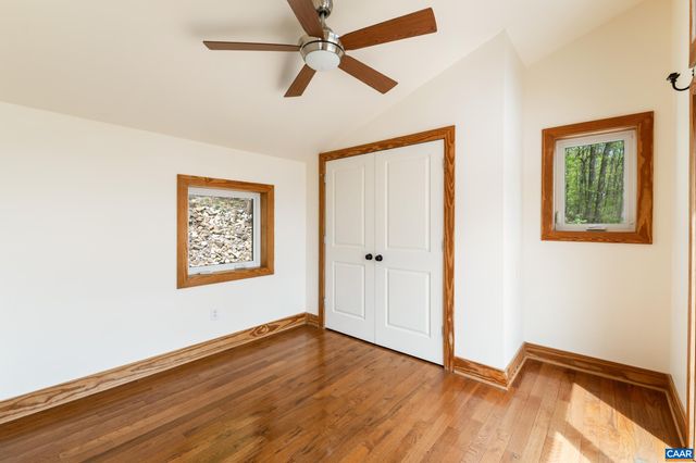 407 FARMVIEW RD, Stanardsville, VA 22973