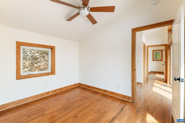 407 FARMVIEW RD, Stanardsville, VA 22973
