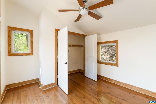 407 FARMVIEW RD, Stanardsville, VA 22973