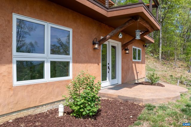 407 FARMVIEW RD, Stanardsville, VA 22973
