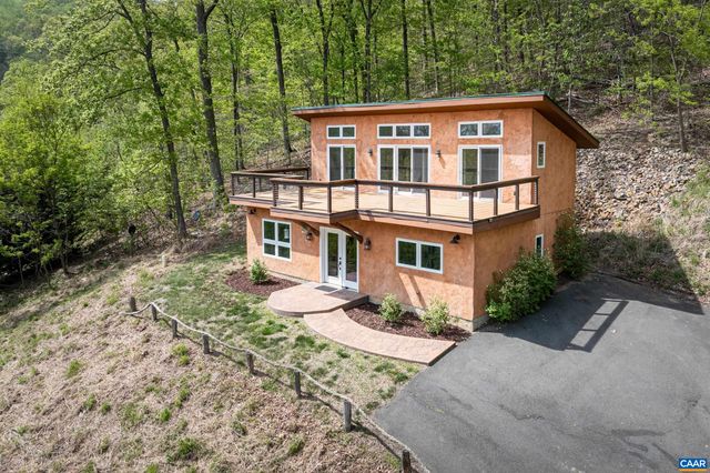 407 FARMVIEW RD, Stanardsville, VA 22973