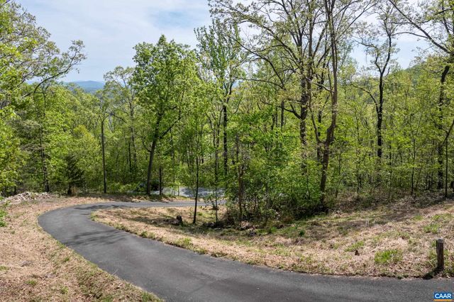 407 FARMVIEW RD, Stanardsville, VA 22973