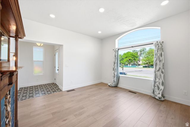 2265 S 700 E, Salt Lake City, UT 84106