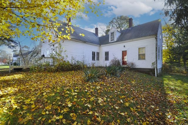 479 Central St, East Bridgewater, MA 02333