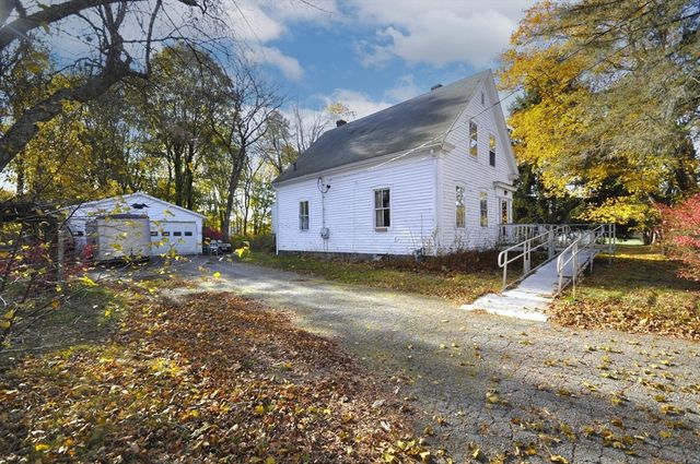 479 Central St, East Bridgewater, MA 02333