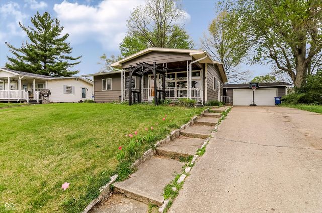 606 Howard Street, Shelbyville, IN 46176