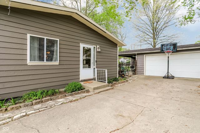 606 Howard Street, Shelbyville, IN 46176