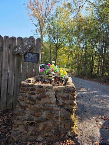 14525 Lake Rd West, Tyler, TX 75709