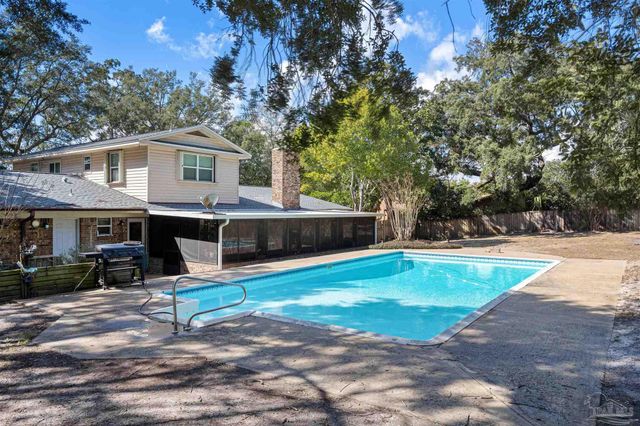 3066 Rosa Del Villa Dr, Gulf Breeze, FL 32563