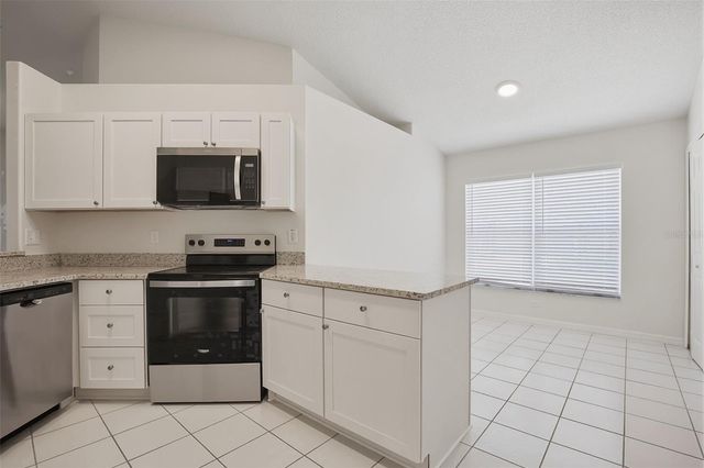 1353 CRIMSON CLOVER LANE, Wesley Chapel, FL 33543