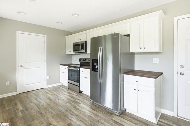 2180 Tigerville Road, Travelers Rest, SC 29690