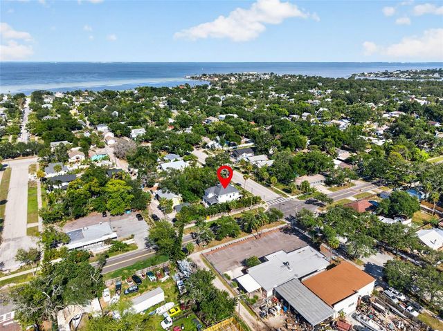 293 18TH AVENUE S, St Petersburg, FL 33705