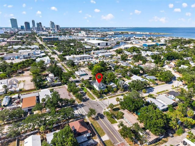 293 18TH AVENUE S, St Petersburg, FL 33705