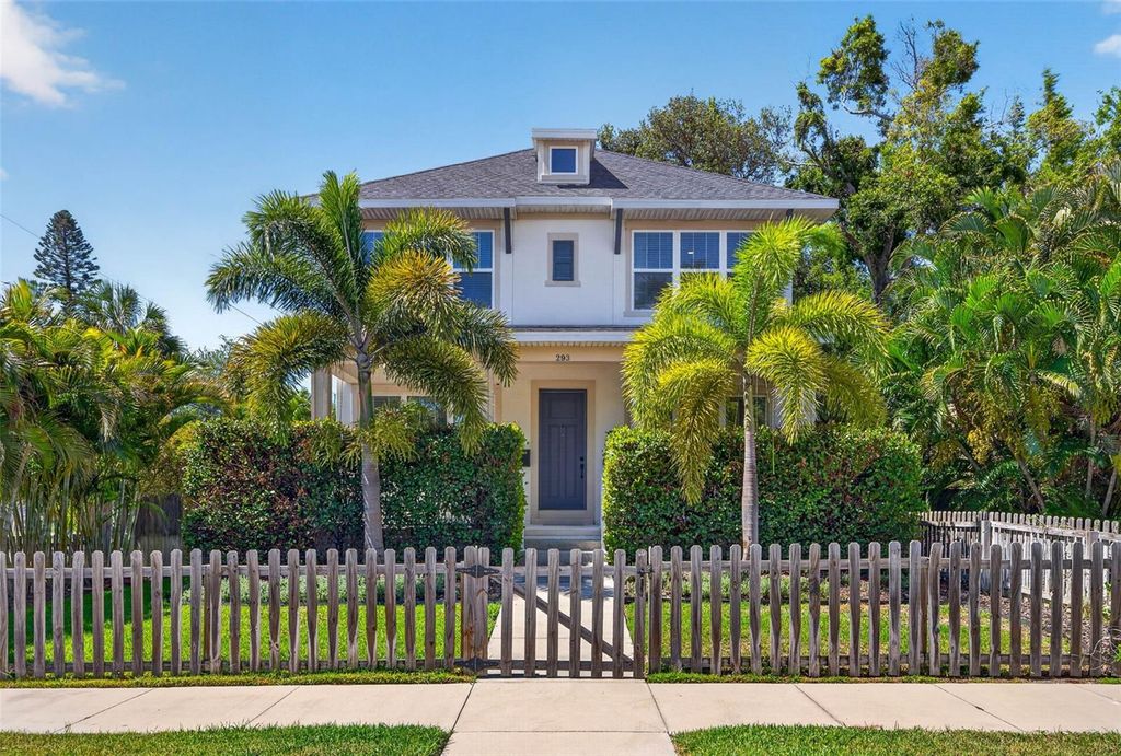 293 18TH AVENUE S, St Petersburg, FL 33705