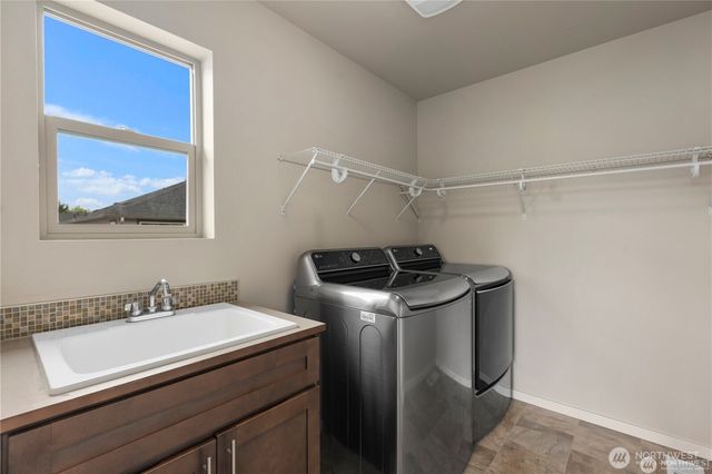 28226 226th Place SE, Maple Valley, WA 98038