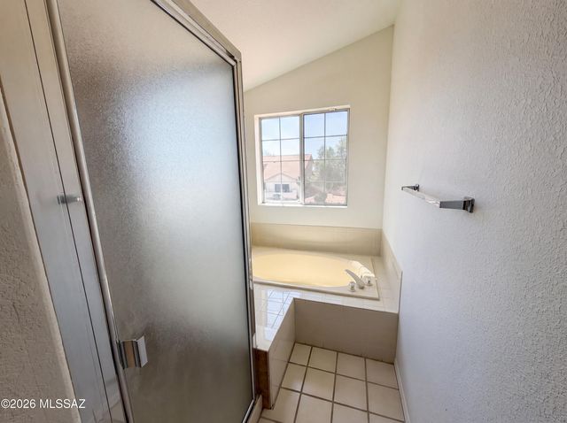 541 S Stoner Avenue, Tucson, AZ 85748
