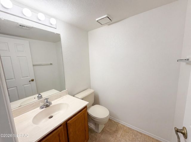 541 S Stoner Avenue, Tucson, AZ 85748