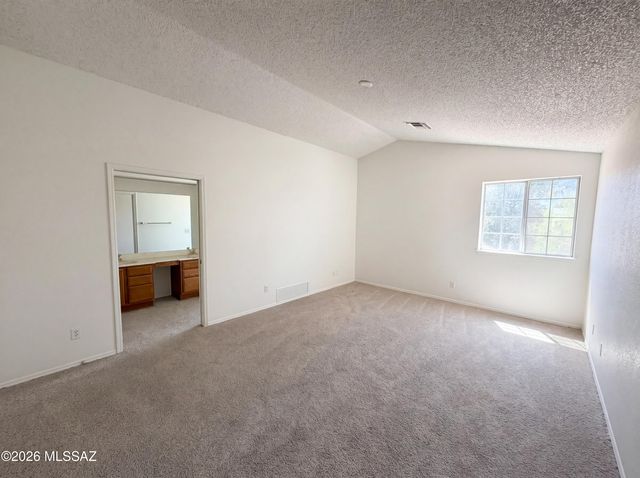 541 S Stoner Avenue, Tucson, AZ 85748