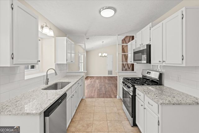 3762 Starlight Trail, Douglasville, GA 30135