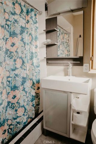 1240 E Navajo, Barstow, CA 92311