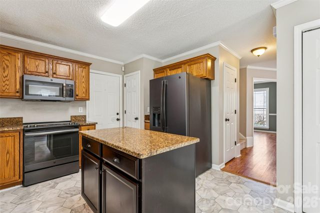 8307 Poplar Grove Circle, Waxhaw, NC 28173