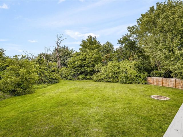 6022 Fireside Drive, Rockford, IL 61114