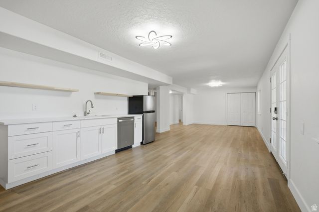 35 E E 100 ST, La Verkin, UT 84745