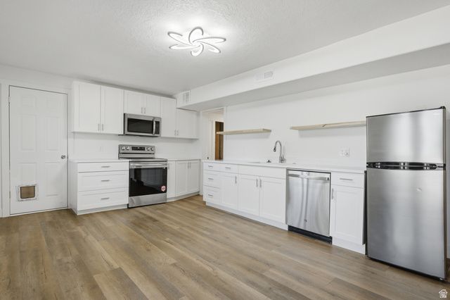 35 E E 100 ST, La Verkin, UT 84745
