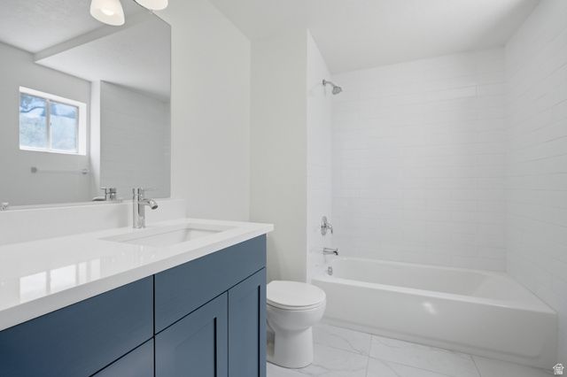 35 E E 100 ST, La Verkin, UT 84745