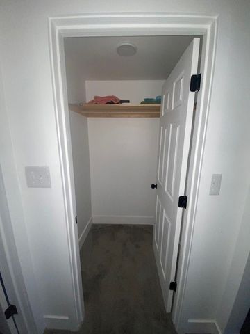 518 Arlington Ave, N Versailles, PA 15137