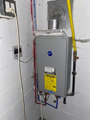 518 Arlington Ave, N Versailles, PA 15137