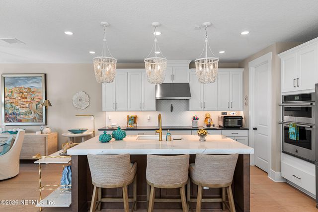 135 OAK PARK Drive, St. Johns, FL 32259