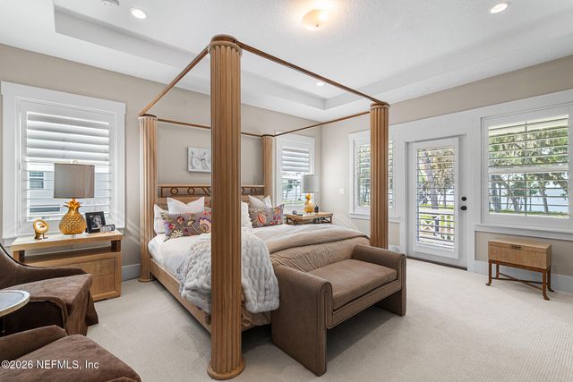 135 OAK PARK Drive, St. Johns, FL 32259