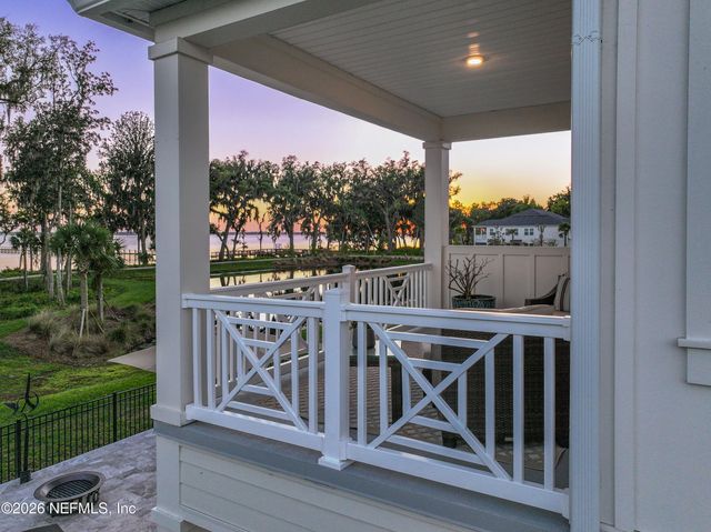 135 OAK PARK Drive, St. Johns, FL 32259