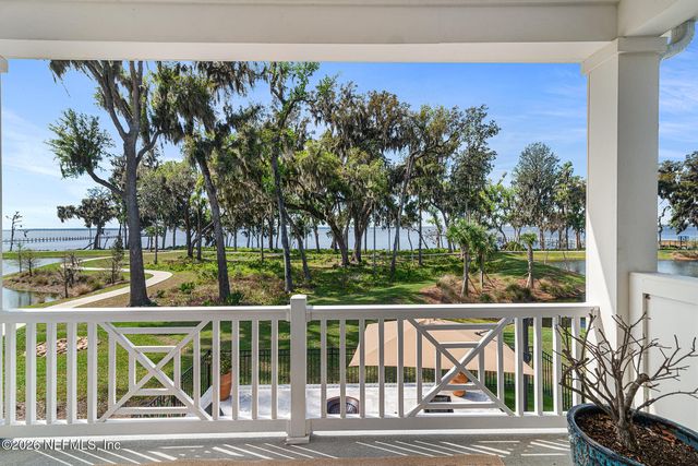 135 OAK PARK Drive, St. Johns, FL 32259