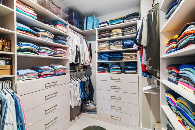 135 OAK PARK Drive, St. Johns, FL 32259