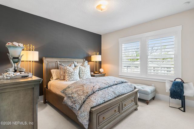 135 OAK PARK Drive, St. Johns, FL 32259