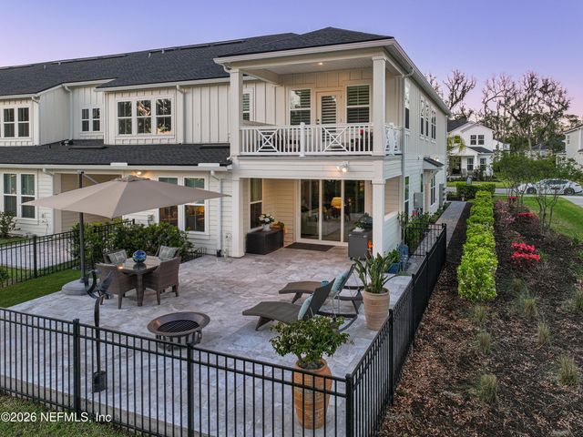 135 OAK PARK Drive, St. Johns, FL 32259