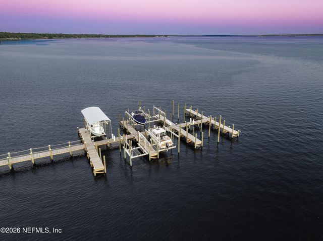 135 OAK PARK Drive, St. Johns, FL 32259