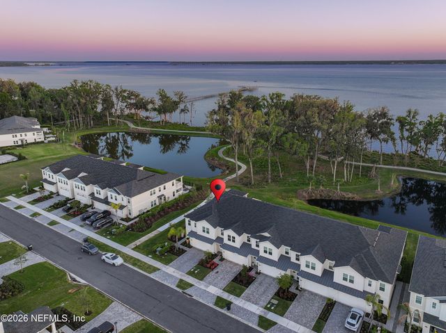 135 OAK PARK Drive, St. Johns, FL 32259