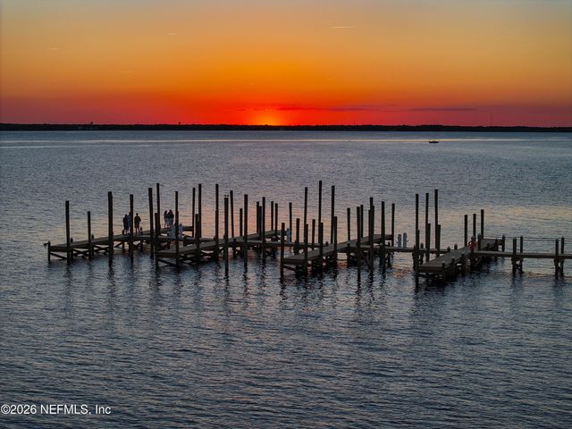 135 OAK PARK Drive, St. Johns, FL 32259