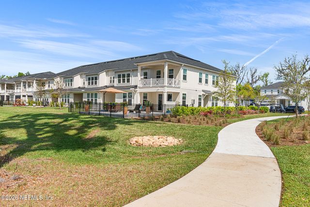 135 OAK PARK Drive, St. Johns, FL 32259