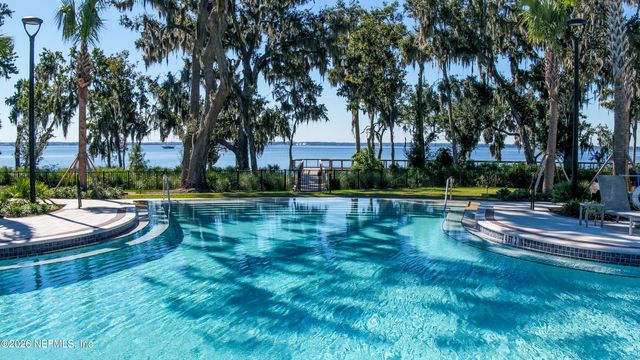 135 OAK PARK Drive, St. Johns, FL 32259